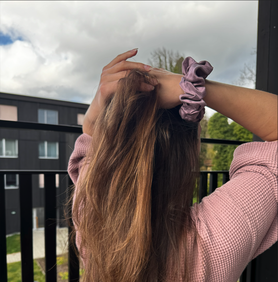 Lyocell Scrunchies – die Premium Alternative zu Baumwolle und Seide